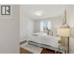 2205 SHAFTESBURY Court - 33