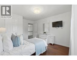 2205 SHAFTESBURY Court - 36