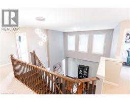 7 KINSMAN Drive - 22