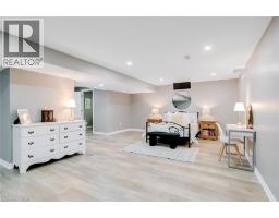 7 KINSMAN Drive - 43