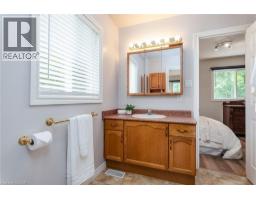 128 EBY Crescent - 23