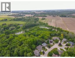 128 EBY Crescent - 31