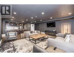 73 ARTHUR Street S UnitNo. 103 - 35