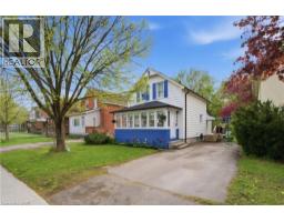 572 DOWNIE Street - 2