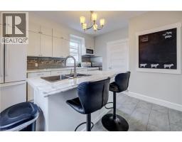 25 JOHN Street - 13