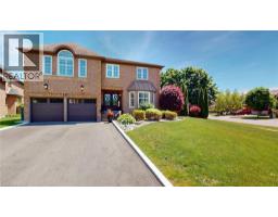 39 FALCON Court - 1