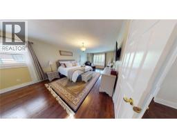 39 FALCON Court - 23