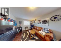 39 FALCON Court - 37
