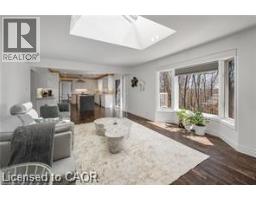 355 EDGEHILL Drive - 10