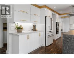 355 EDGEHILL Drive - 17