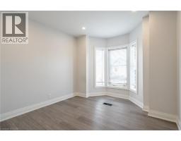 536 CANNON Street E - 31