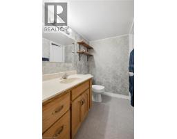103 BELWOOD Crescent - 25
