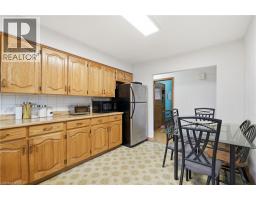 20 NELLIGAN Place - 13