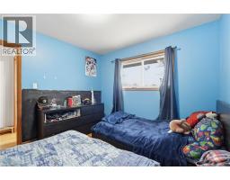 20 NELLIGAN Place - 16