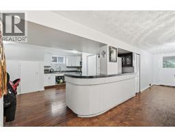20 NELLIGAN Place - 32