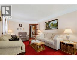 47 CROSTHWAITE Avenue S - 9