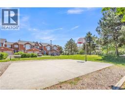1484 TORRINGTON Drive UnitNo. 62 - 32