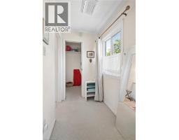 30 GREEN VALLEY Drive UnitNo. 114 - 12