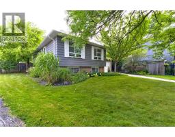 2225 WYANDOTTE Drive - 2