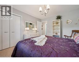 7 KING Street - 22