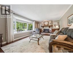 7 KING Street - 8