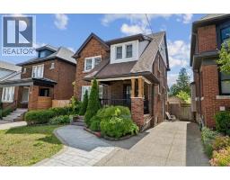 25 OTTAWA Street S - 2