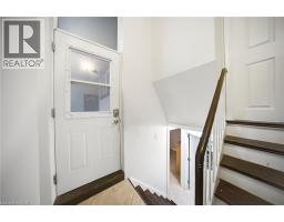 1403 SELKIRK Avenue - 11