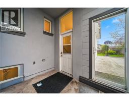 1403 SELKIRK Avenue - 26