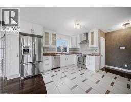 1403 SELKIRK Avenue - 6