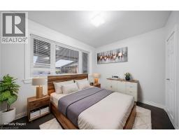 1403 SELKIRK Avenue - 7