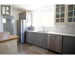 182 ERINDALE Avenue - 10