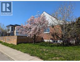 182 ERINDALE Avenue - 36