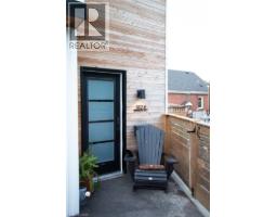 182 ERINDALE Avenue - 39