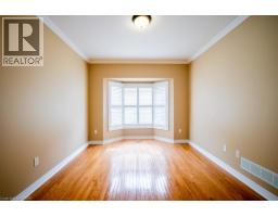 8 SOPHIE Court - 19