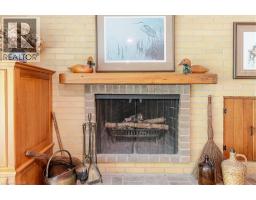 787 FOREST GLEN Avenue - 33