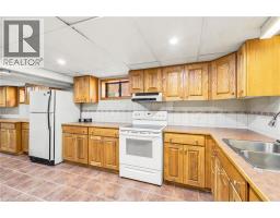 6902 DELL Avenue - 24