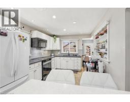 6902 DELL Avenue - 8