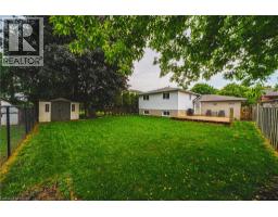 27 LUDLOW Crescent - 40