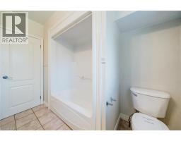 84 JACOBSON Avenue - 22