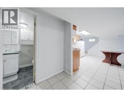 84 JACOBSON Avenue - 38