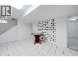 84 JACOBSON Avenue - 40