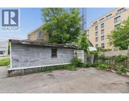 427 W DUKE Street W - 35
