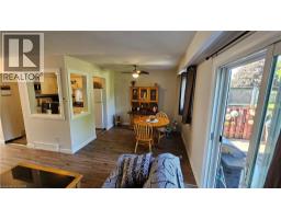 4 PARKSIDE Drive - 15