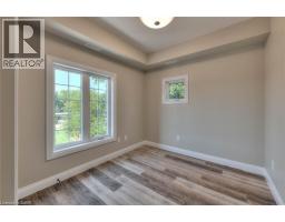 33 MURRAY Court UnitNo. 5 - 17