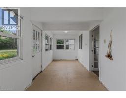 140 TOWNLINE Street - 8