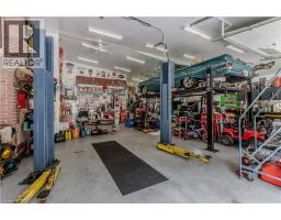 272 GOODRAM Drive - 9