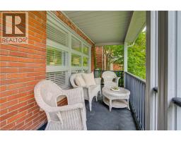 186 UNION Boulevard - 2