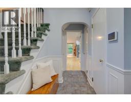 186 UNION Boulevard - 3
