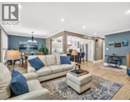 6986 GLENGOWAN Crescent - 10