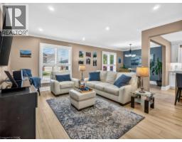 6986 GLENGOWAN Crescent - 11